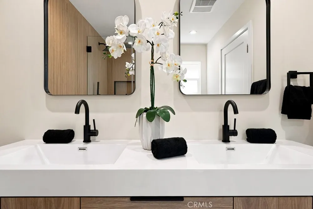 5506 Forest Cove Agoura Hills, CA 91301