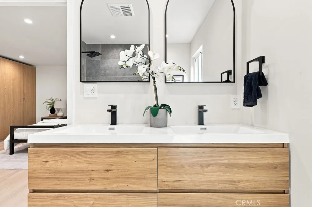 5506 Forest Cove Agoura Hills, CA 91301