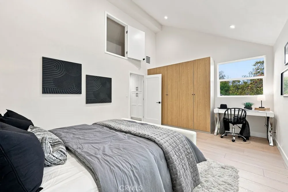 5506 Forest Cove Agoura Hills, CA 91301