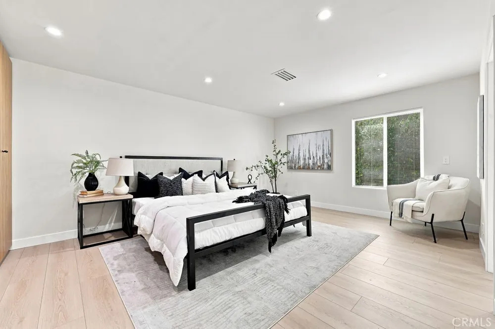 5506 Forest Cove Agoura Hills, CA 91301