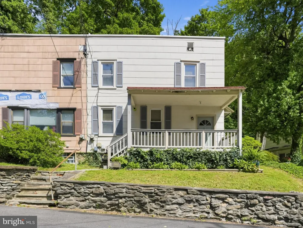 881 ROCK LANE Elkins Park, PA 19027