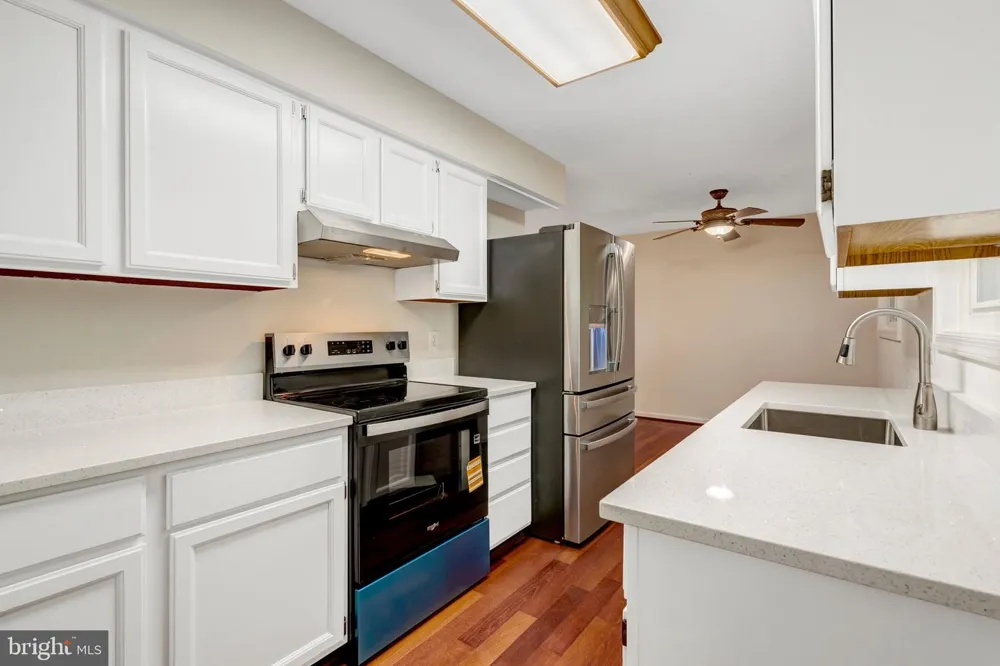 8773 BRADLEY FORGE DR Manassas, VA 20112