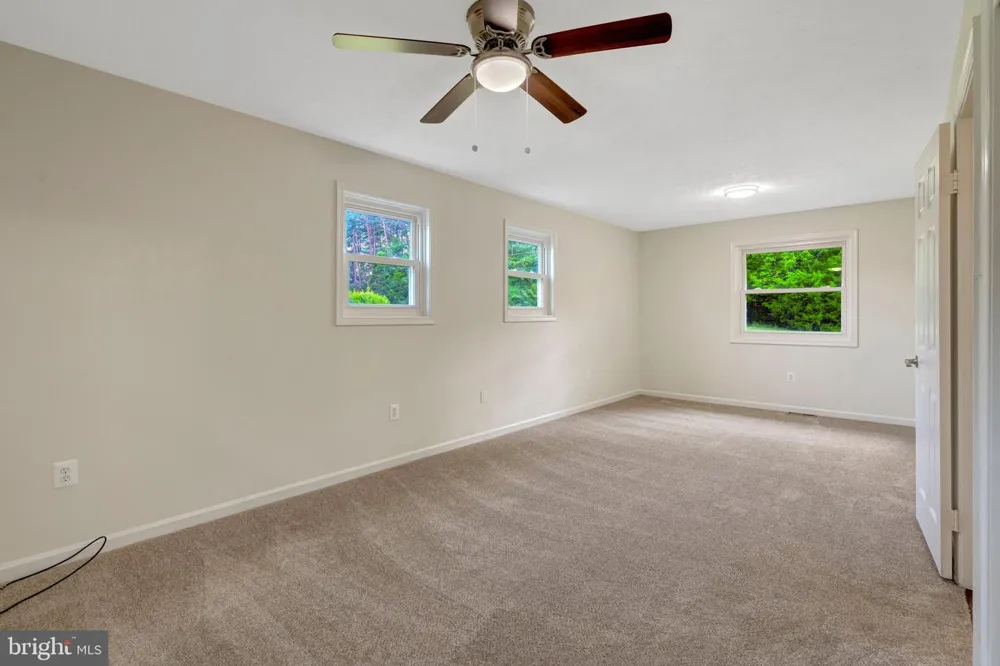 8773 BRADLEY FORGE DR Manassas, VA 20112