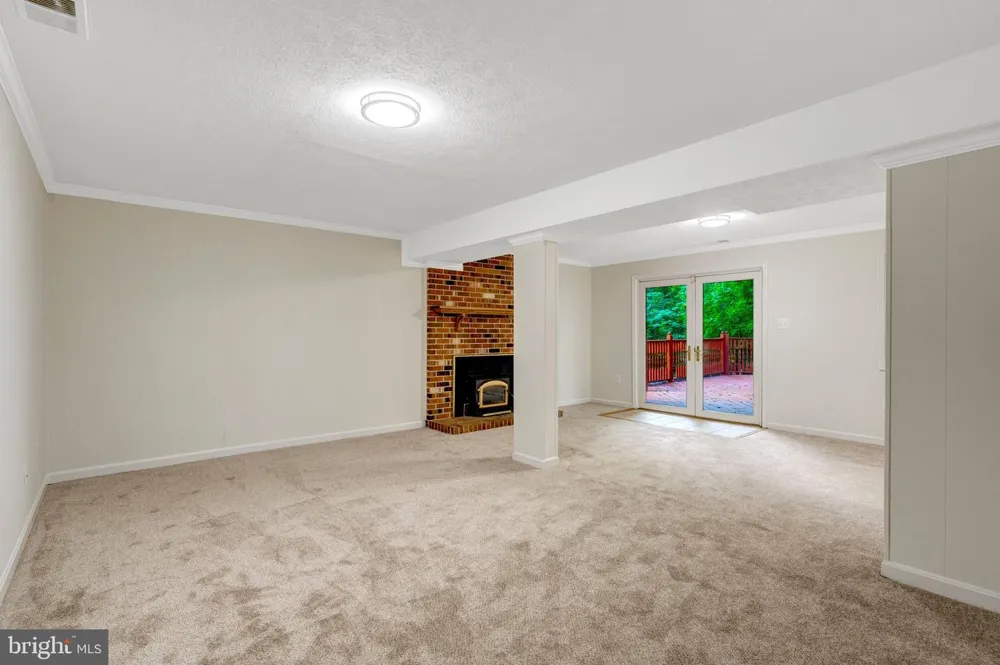 8773 BRADLEY FORGE DR Manassas, VA 20112