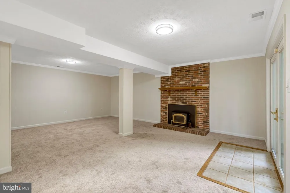 8773 BRADLEY FORGE DR Manassas, VA 20112