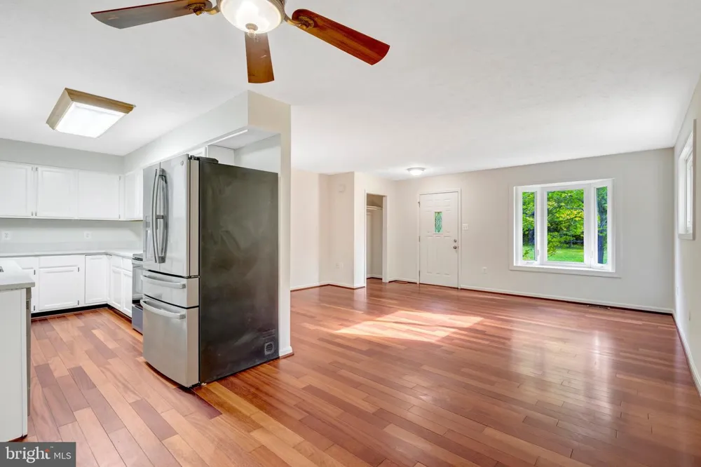 8773 BRADLEY FORGE DR Manassas, VA 20112