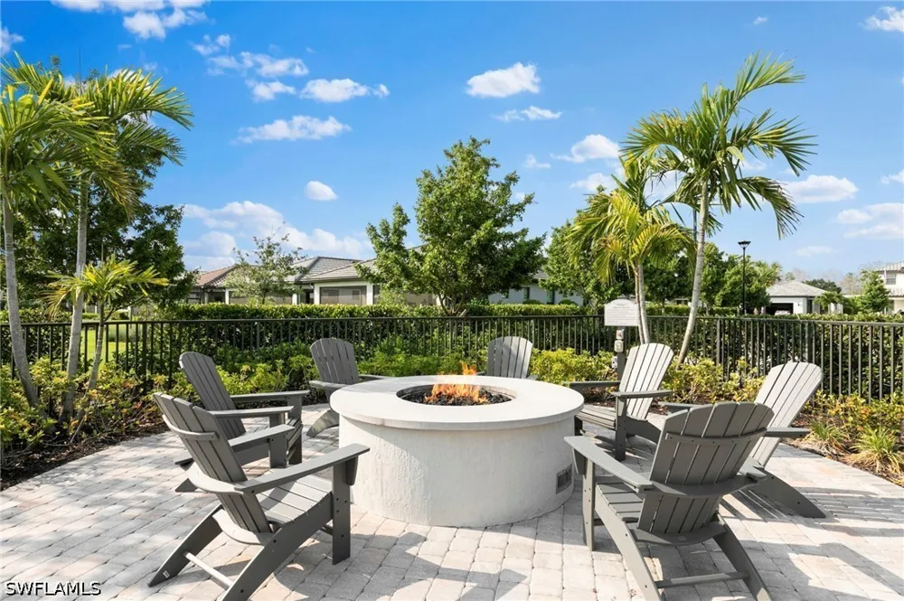 Yellowfin Circle Naples, FL 34114