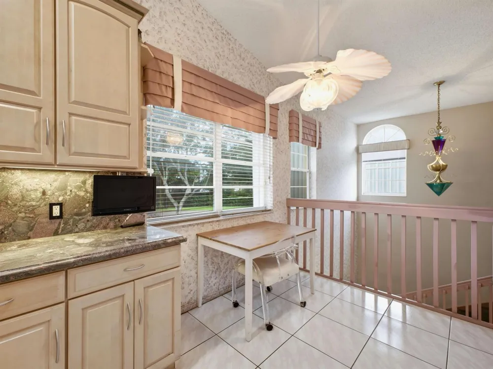 7881 WHISPERING PALMS DRIVE #202 Boynton Beach, FL 33437