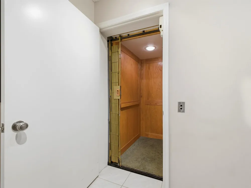 7881 WHISPERING PALMS DRIVE #202 Boynton Beach, FL 33437