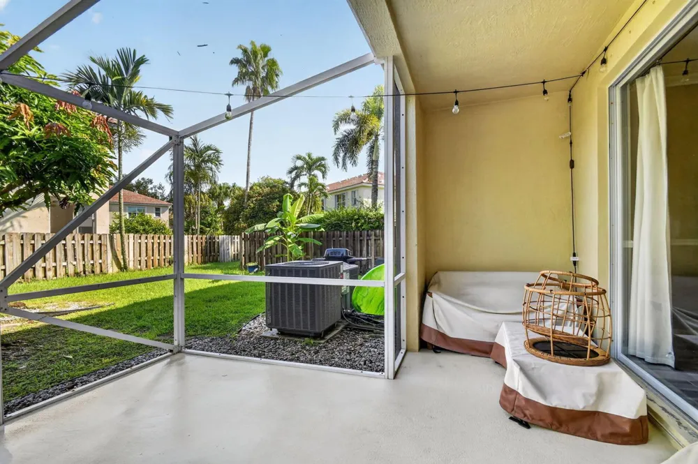 8093 BRIANTEA DRIVE Boynton Beach, FL 33472