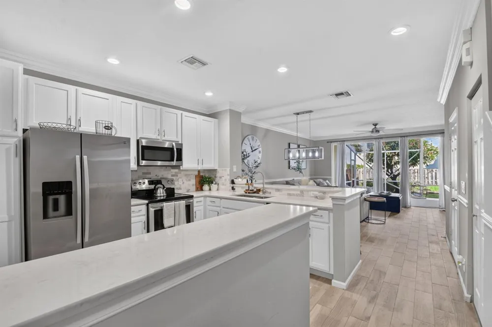 8093 BRIANTEA DRIVE Boynton Beach, FL 33472