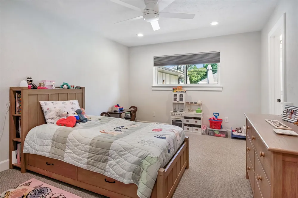 9553 Estate Lane Dallas, TX 75238