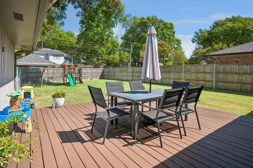 9553 Estate Lane Dallas, TX 75238