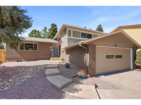 4422 Flintridge Drive