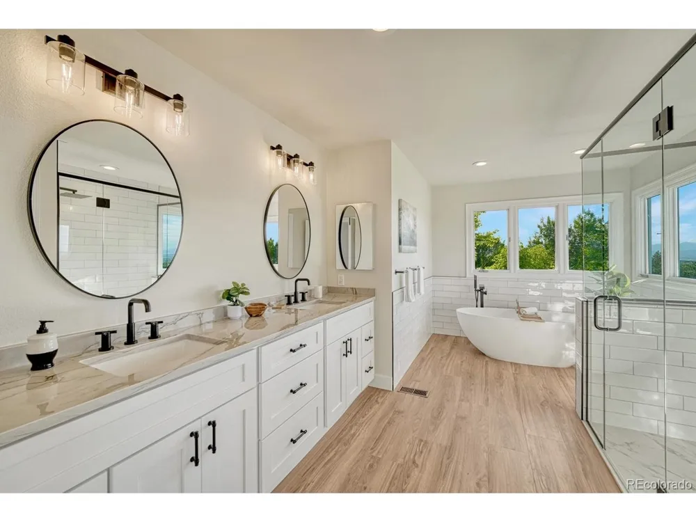9830 Eliza Court Littleton, CO 80126