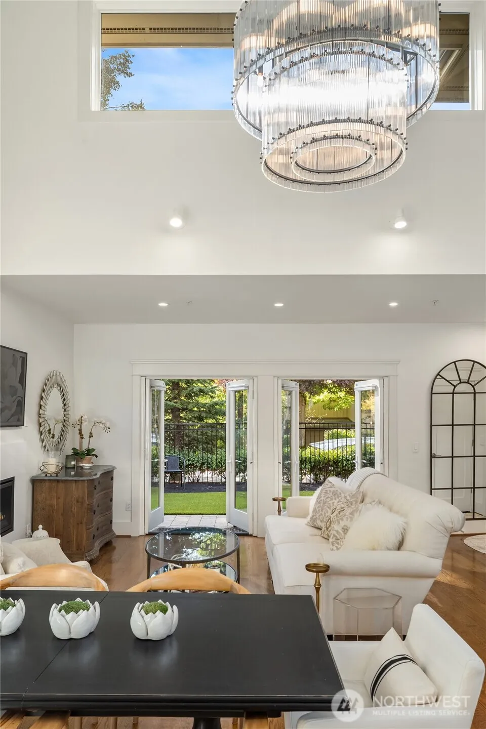 9801 NE 4th Street #D Bellevue, WA 98004