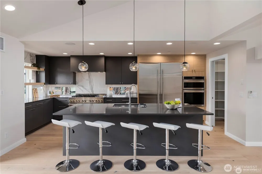 1309 Market Street Kirkland, WA 98033