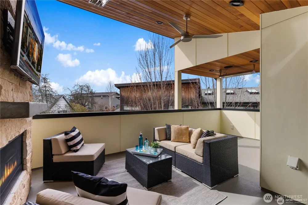 1309 Market Street Kirkland, WA 98033