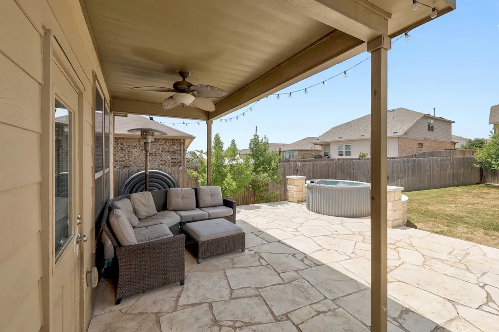 11912 Reindeer Drive Austin, TX 78754