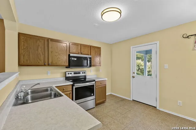 3914 Regal Rose San Antonio, TX 78259