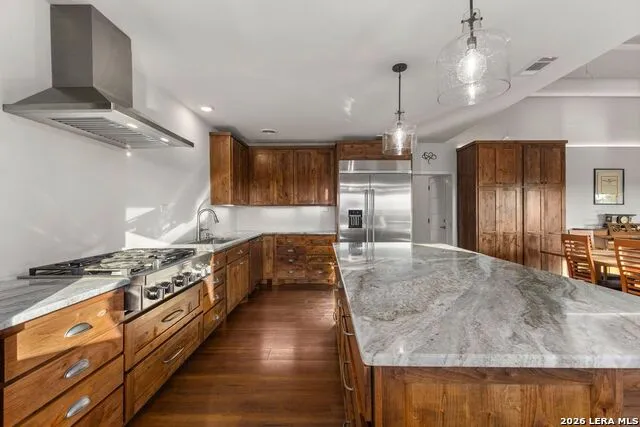 103 Bluffview Cir Kerrville, TX 78028