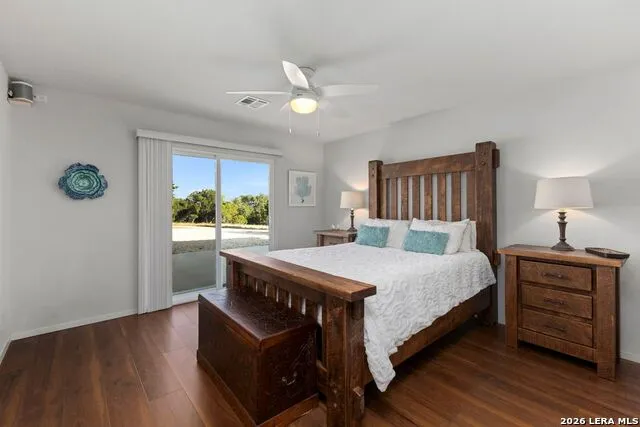 103 Bluffview Cir Kerrville, TX 78028