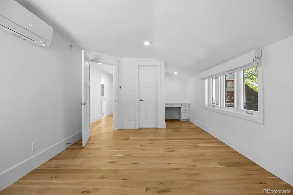 250 Ash Street Denver, CO 80220