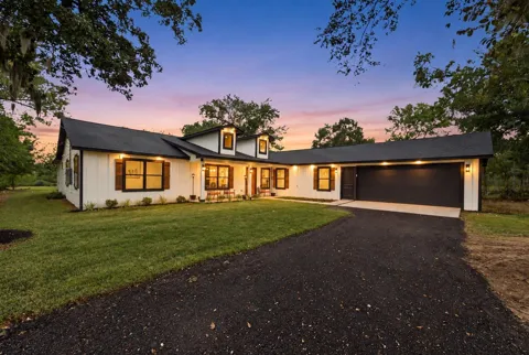 22177 Fm 359 Road
