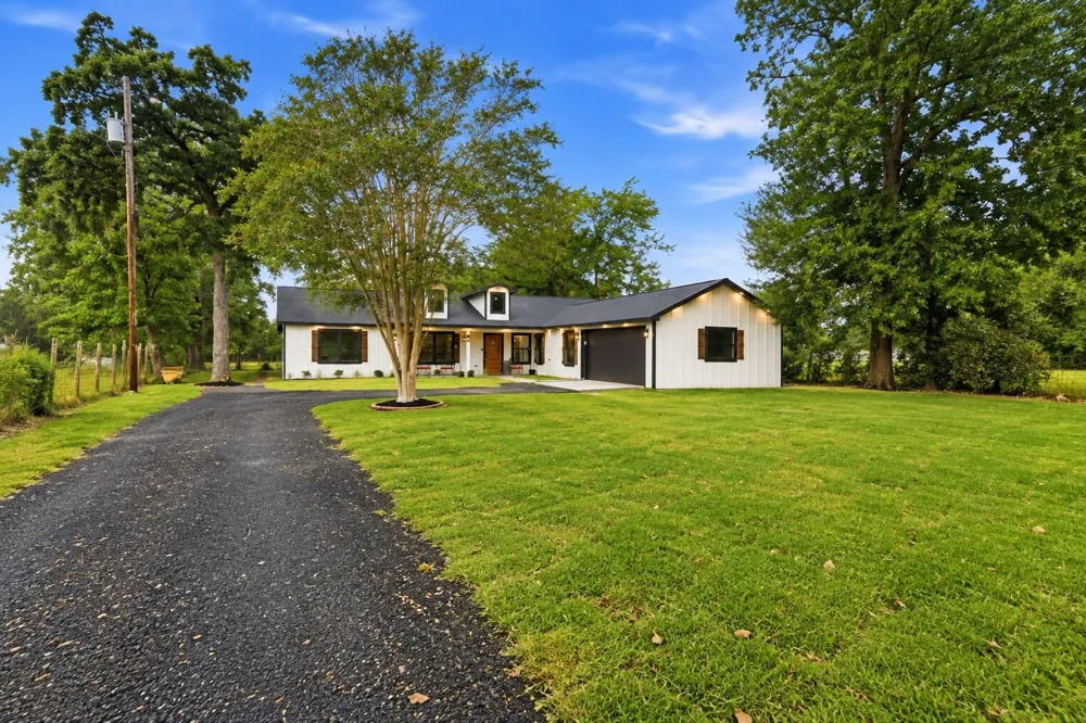 22177 Fm 359 Road Hempstead, TX 77445