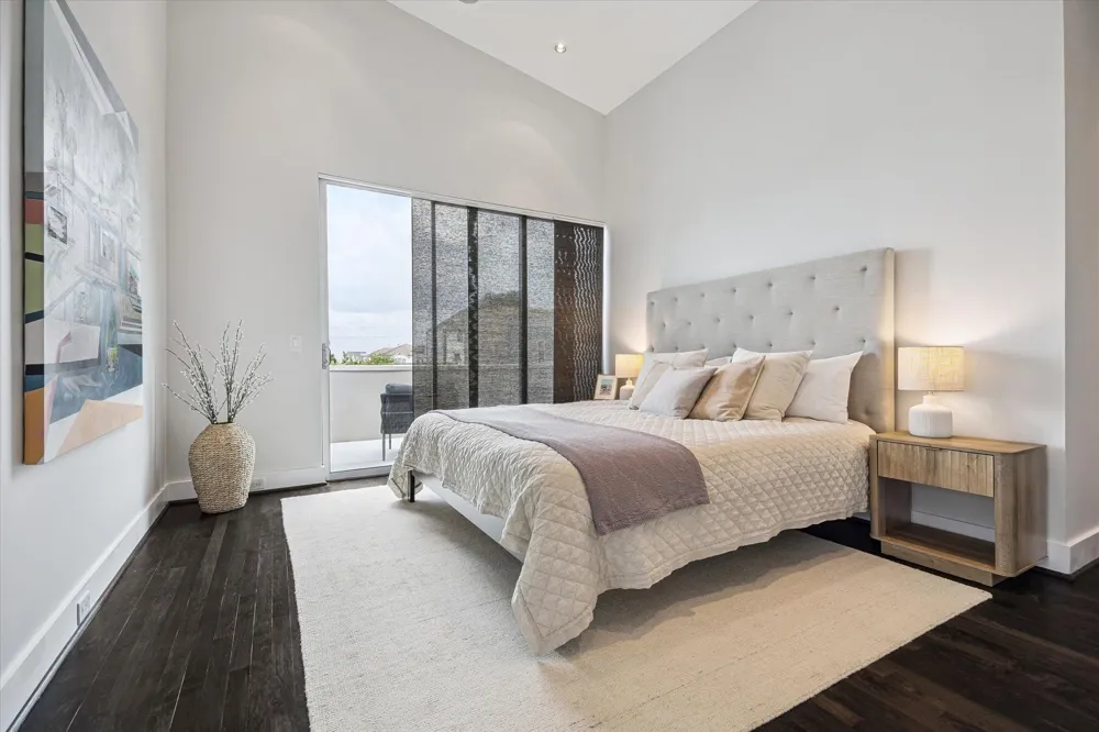 1808 Palm Street Houston, TX 77004
