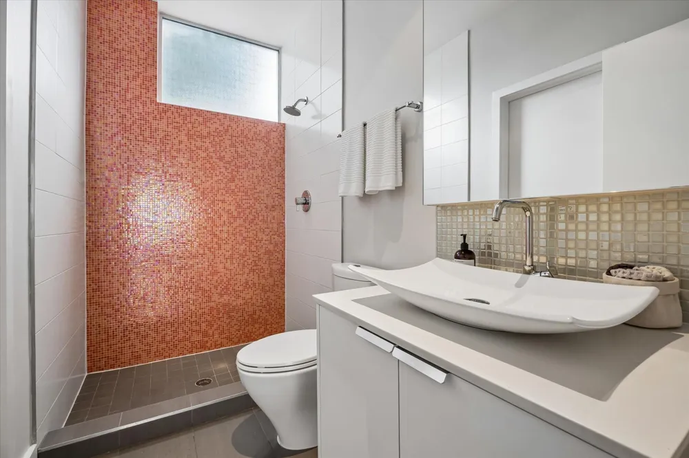 1808 Palm Street Houston, TX 77004