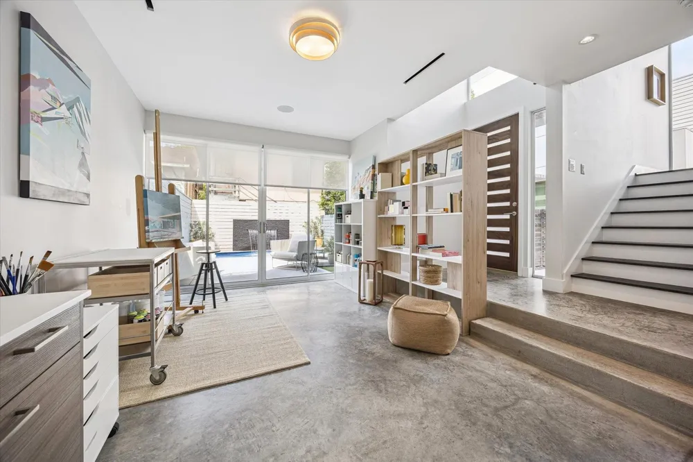 1808 Palm Street Houston, TX 77004