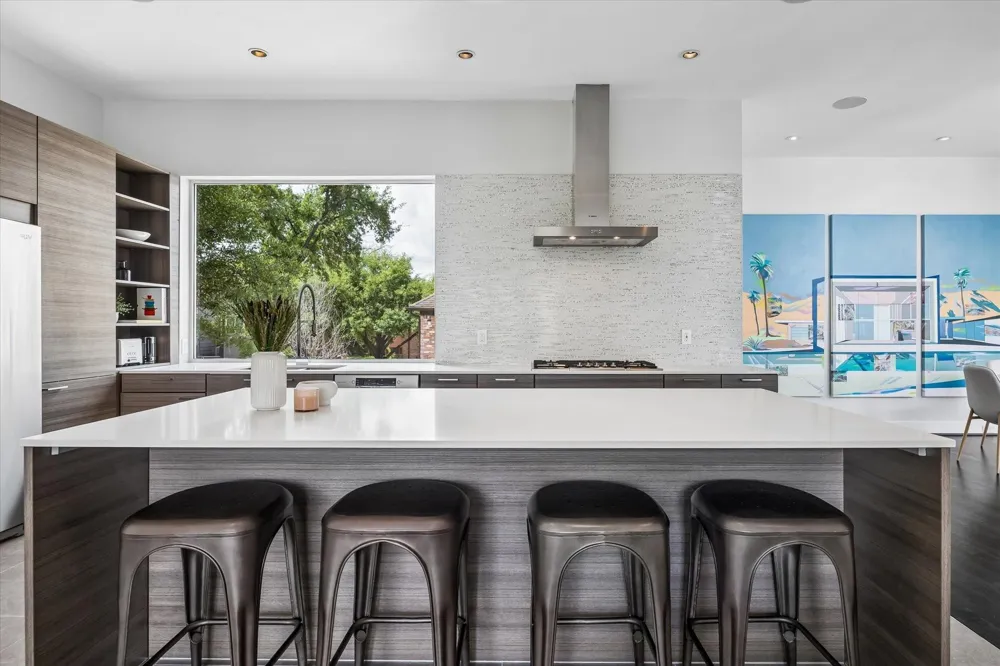 1808 Palm Street Houston, TX 77004
