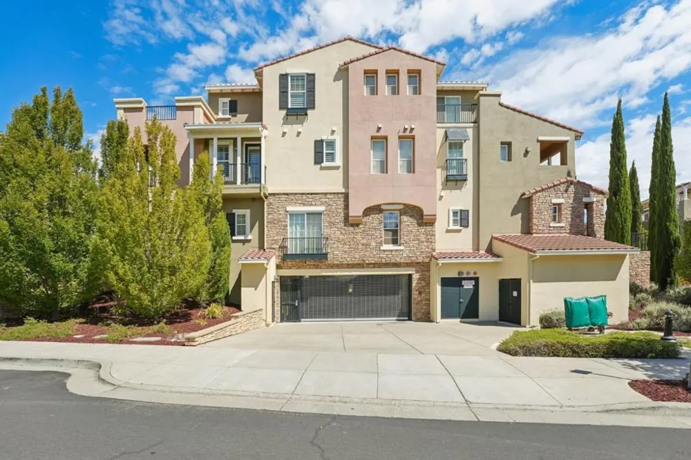 4807 Perugia Street Dublin, CA 94568