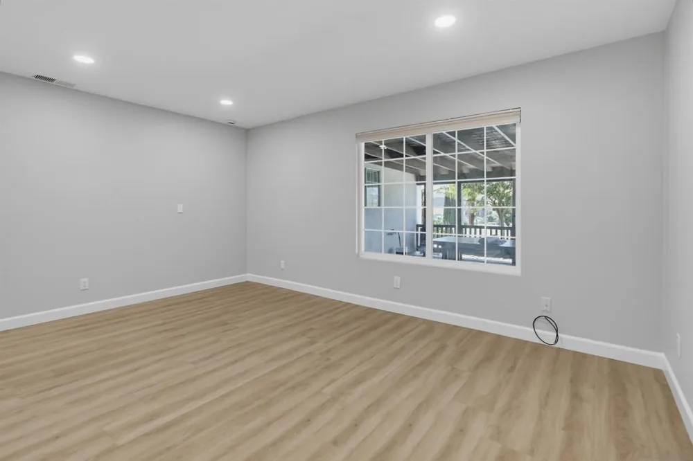 14568 Bowdoin Rd Poway, CA 92064