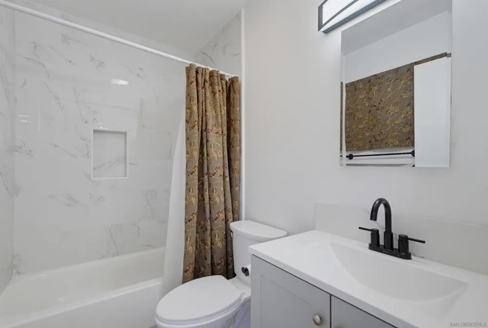 14568 Bowdoin Rd Poway, CA 92064