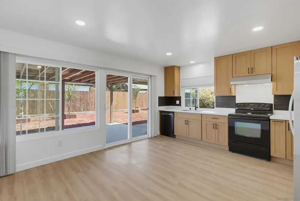 14568 Bowdoin Rd Poway, CA 92064