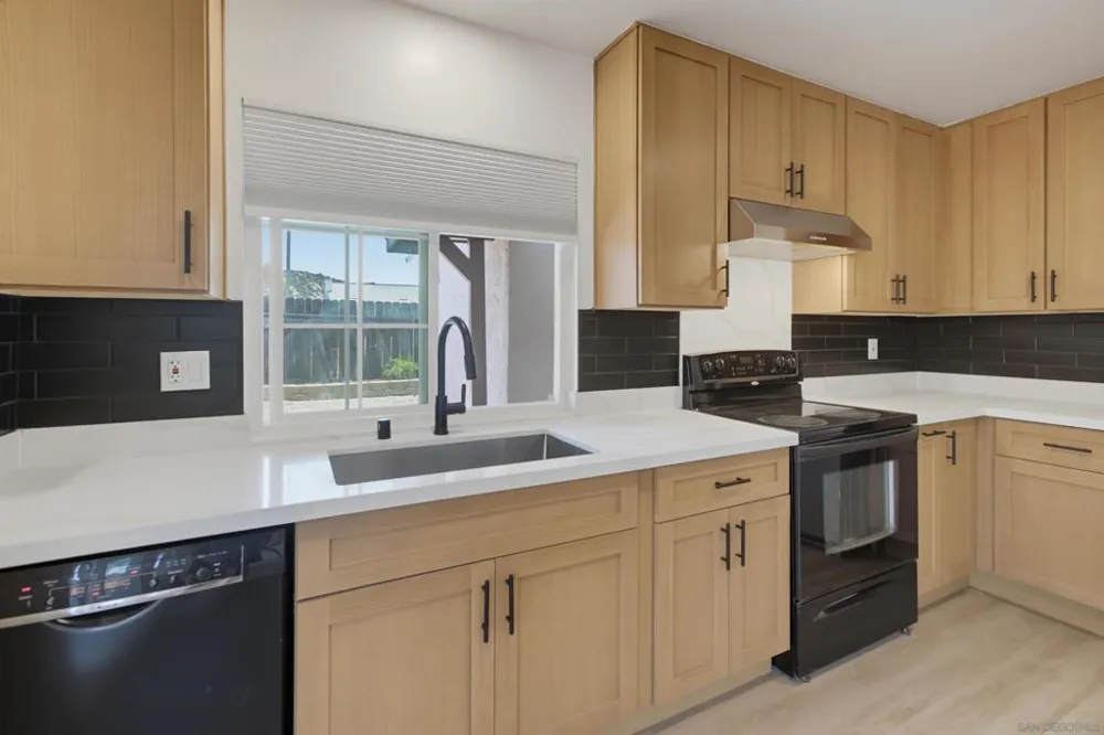 14568 Bowdoin Rd Poway, CA 92064