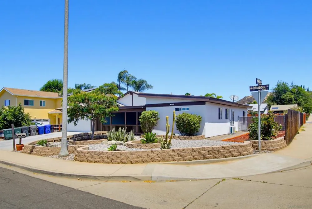 14568 Bowdoin Rd Poway, CA 92064