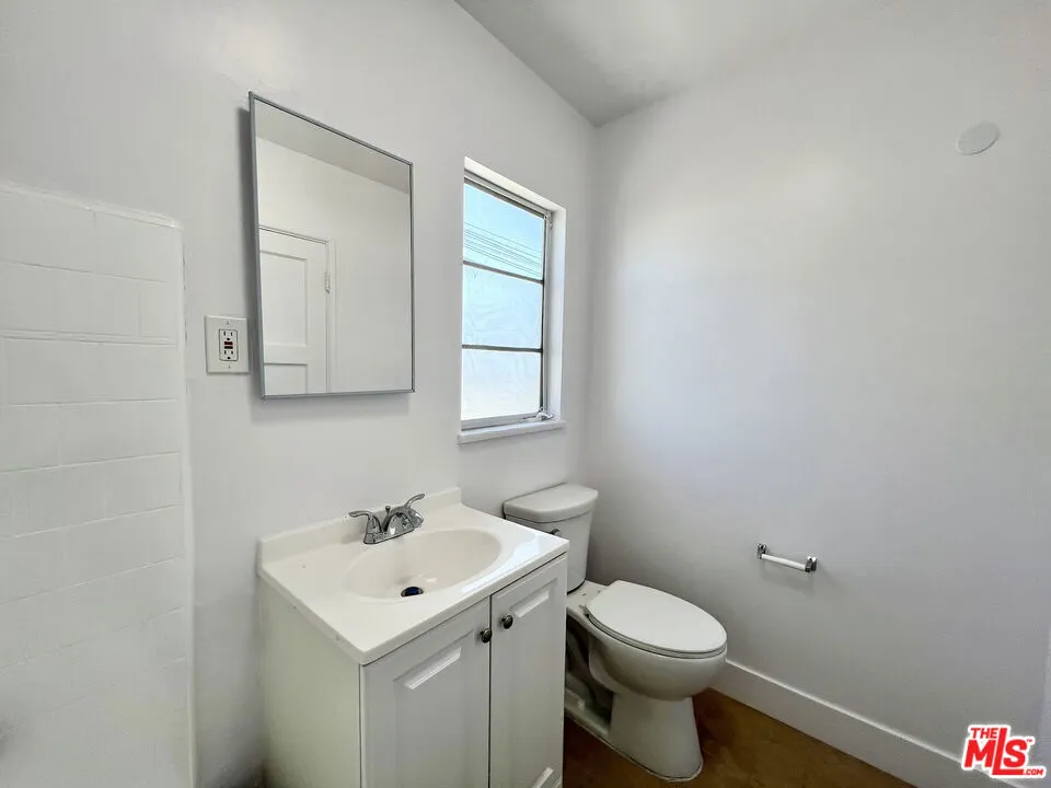 6328 Malabar Street #D Huntington Park, CA 90255