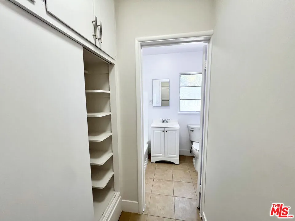 6328 Malabar Street #D Huntington Park, CA 90255