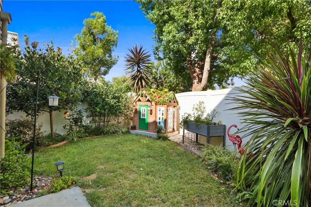 10 Glenoaks Aliso Viejo, CA 92656