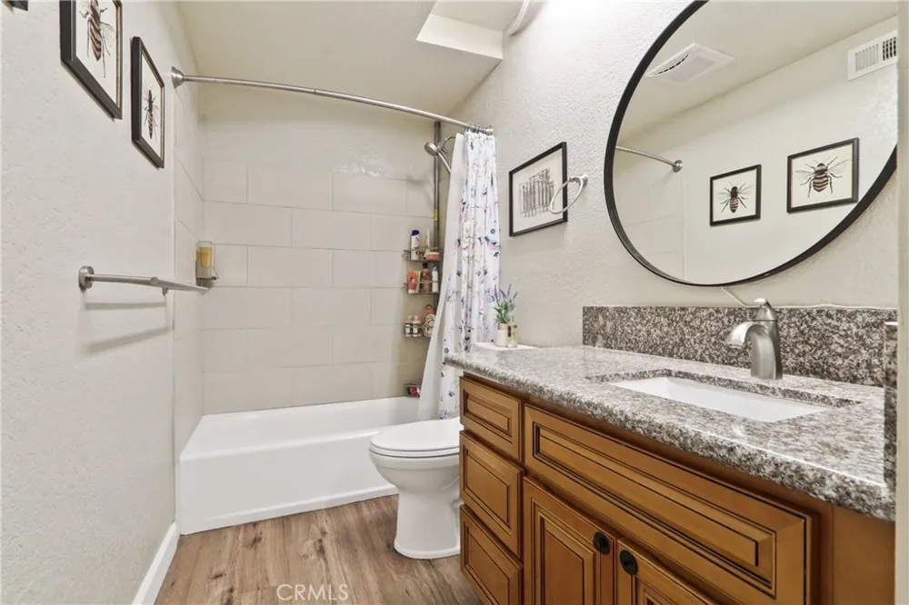 10 Glenoaks Aliso Viejo, CA 92656