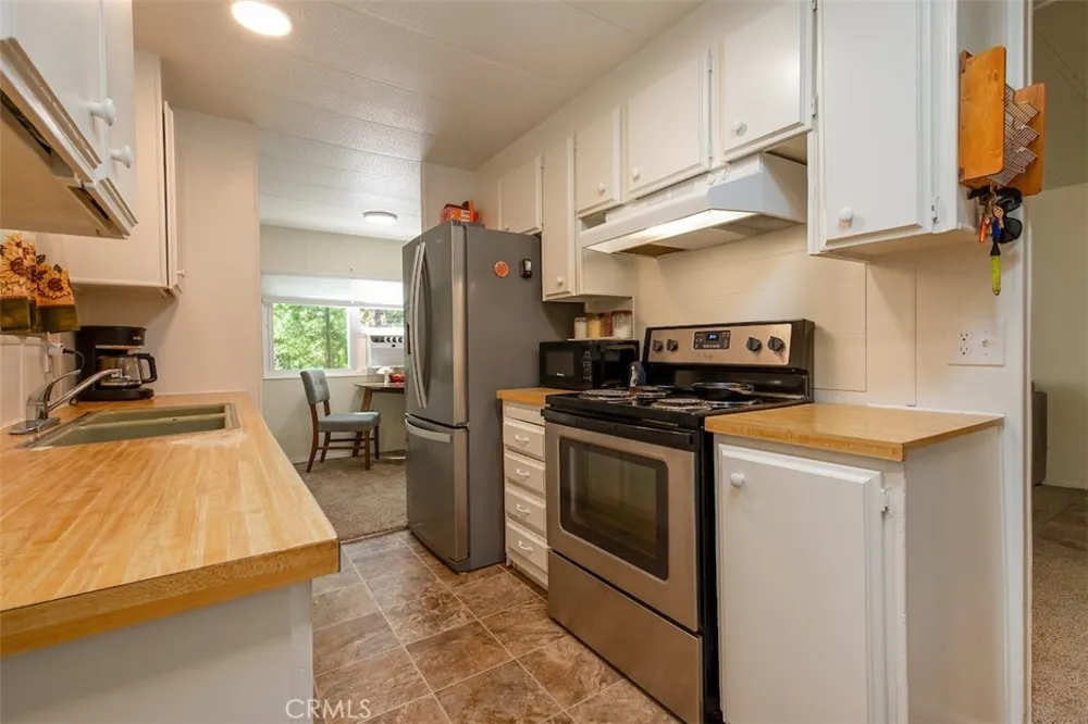 14212 Wycliff Magalia, CA 95954