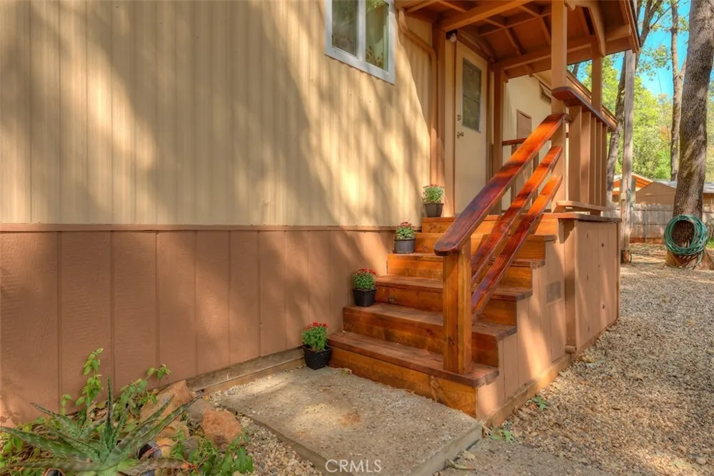 14212 Wycliff Magalia, CA 95954