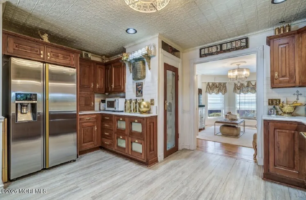 410 Thompson Avenue Middletown, NJ 07748