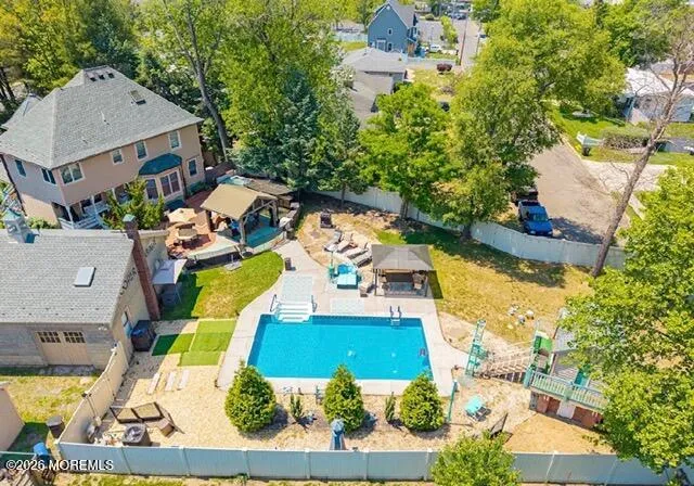410 Thompson Avenue Middletown, NJ 07748