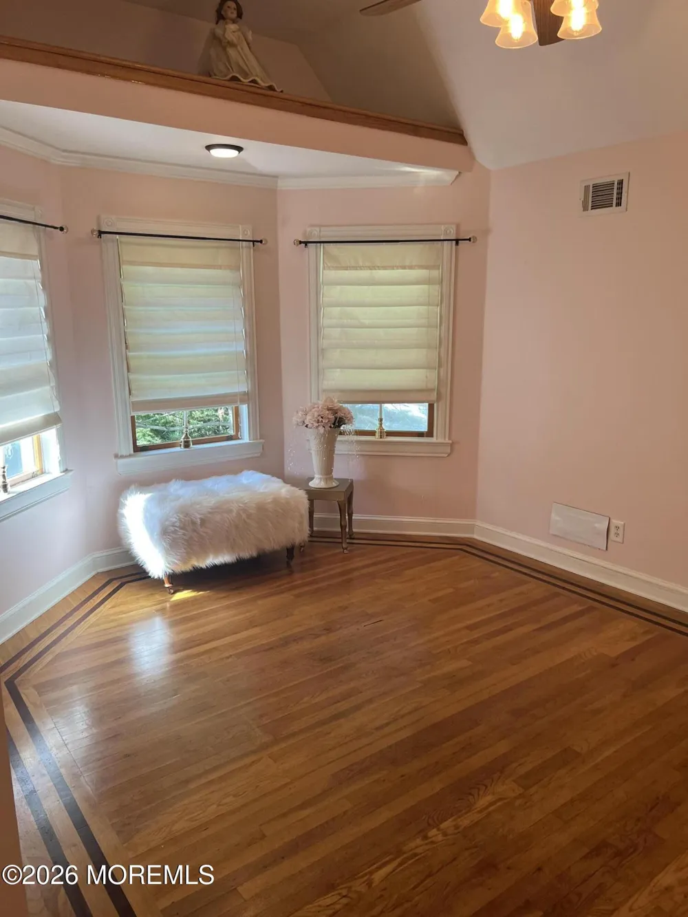 410 Thompson Avenue Middletown, NJ 07748