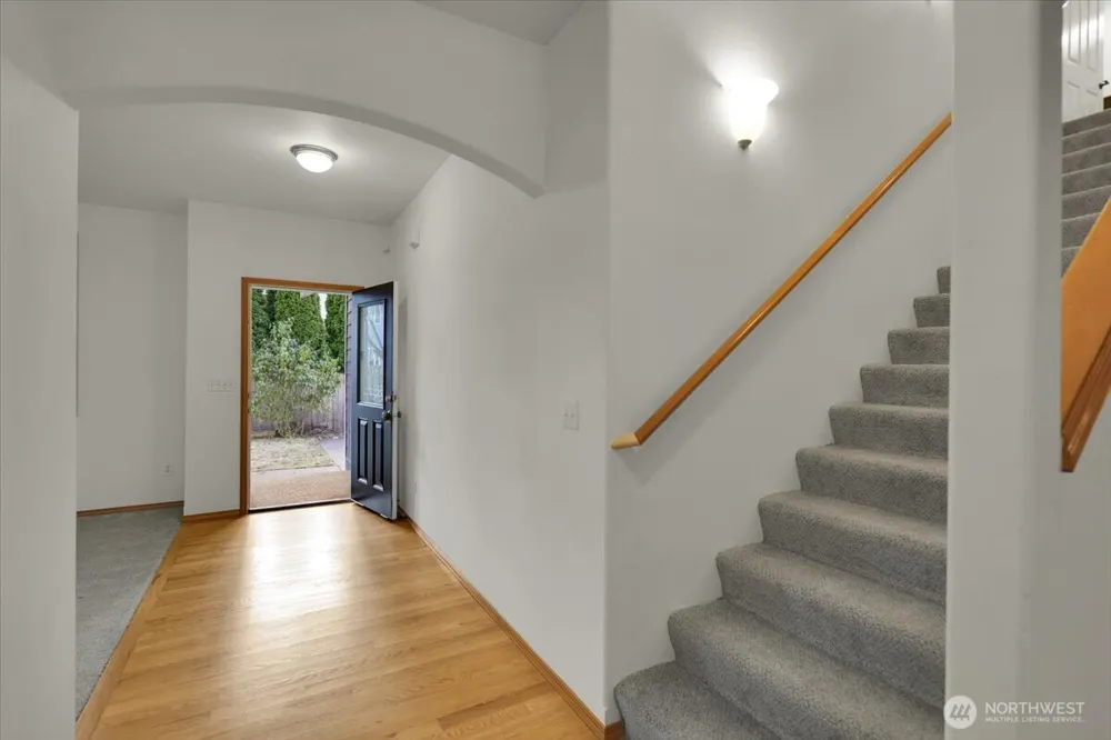 16609 129th Avenue Ct E Puyallup, WA 98374