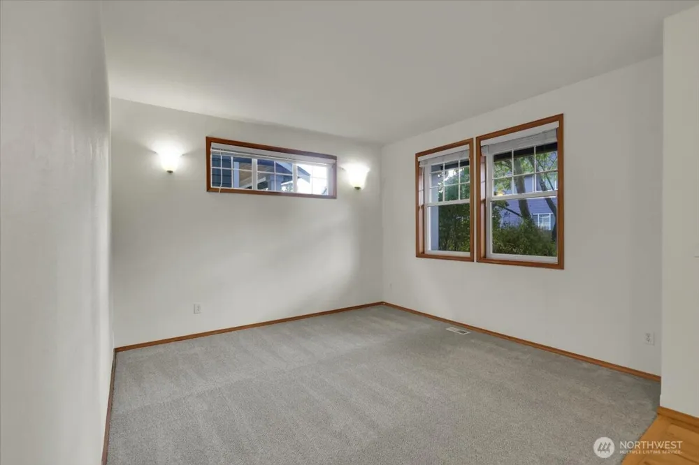 16609 129th Avenue Ct E Puyallup, WA 98374